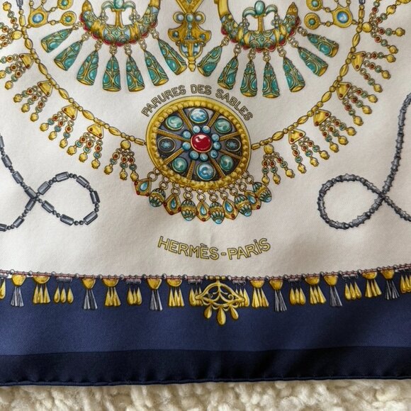 Authentic Hermès “Parures des Sables" Silk Scarf - Picture 3 of 12